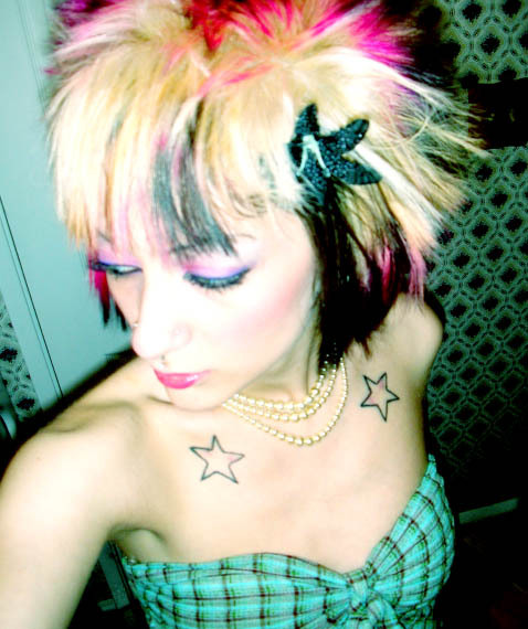 I distinctly remember getting stung by a bee with this hair, it must have confused