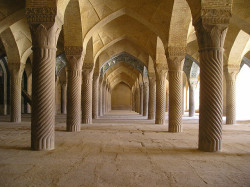 gbreaux:  Vakil mosque, Shiraz, Iran by My beautiful Iran- Saeed Massoudi Farid on Flickr. 