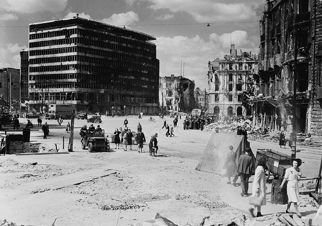 thejoty:  Berlin, Germany 1945 