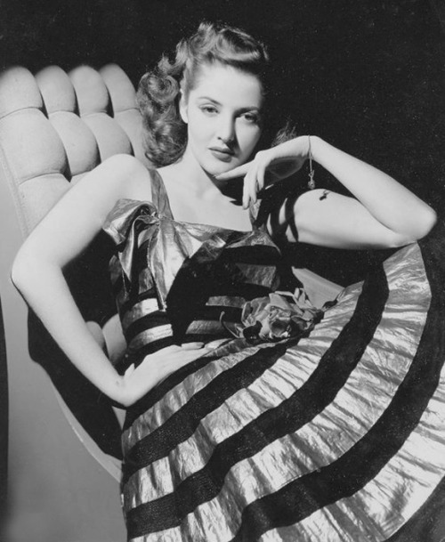 Porn Pics retrogirly:Martha Vickers