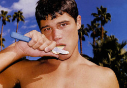 anyobjections:  Eat Healthy &amp; Looking HOT  Matthias Vriens Numero Homme #9 SS2005 Model: Unk