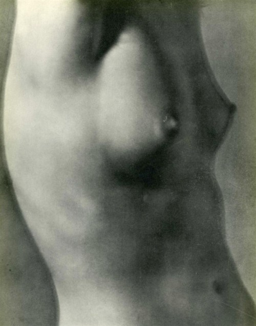 realityayslum: { Remy Duval - Torse, c.1939 }