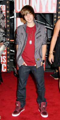 jbnewss:  VMA’s 2009 - 2011 