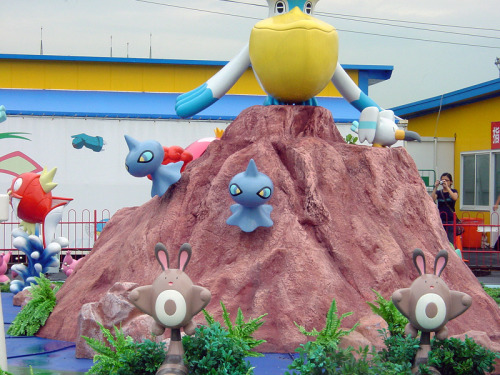 larissalovesyou:  goodvibes808:  brinasaurus:  PokePark! My dream place to go. Lets go! :DD  Why don’t we have this where I live? T_T  One day <3 