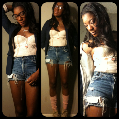 freshlysewn:A retake on the Soft yet Hard look.Blazer H&amp;M; Lace bustier top H&amp;M; Cut off Jea