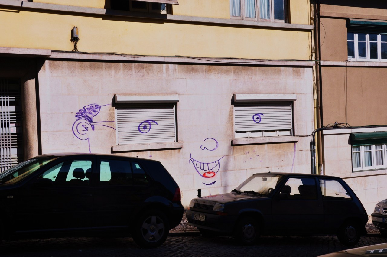 deadmansbest:  Another one of the wall in Portugal. 
