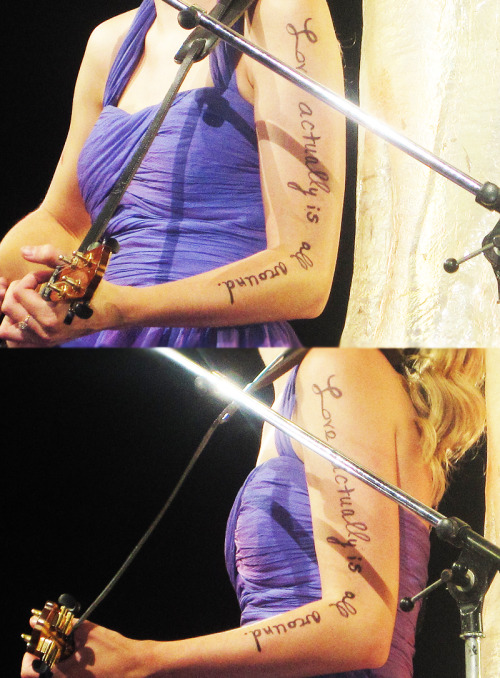 taylor swift speak now tour arm writing