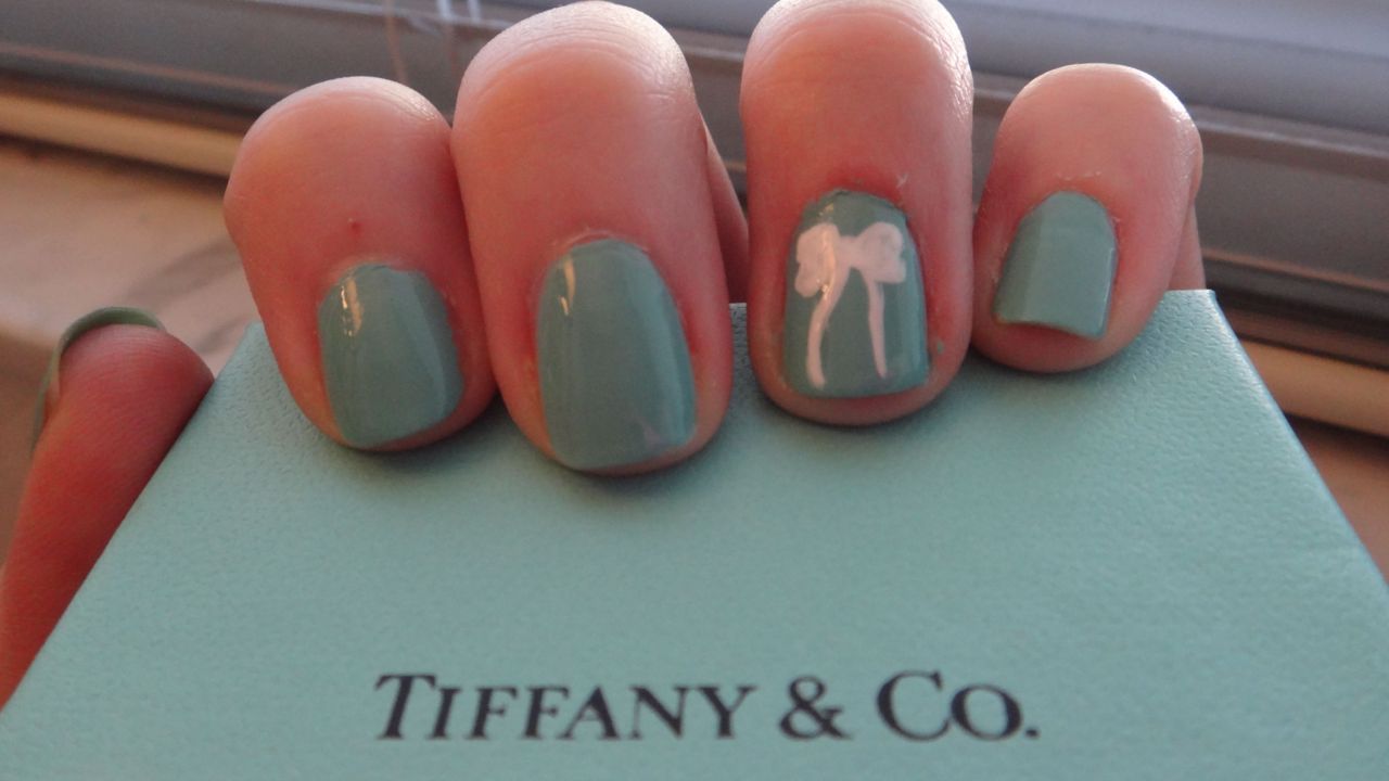 lulamaegolightly:  Since “For Audrey” is supposed to be Tiffany Blue, I wanted