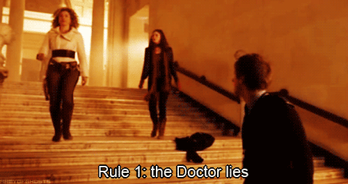 chatterboxrose:  calm-my-heart:  these are the types of things I like. IT’S CALLED CONTINUITY.  I APPLAUD THIS. 