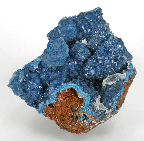 Shattuckite included in Quartz Shattuckite is also used to channel information, particularly from ex