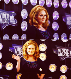 thebeautyofsolitude:  ~ Adele @ MTV VMA 2011