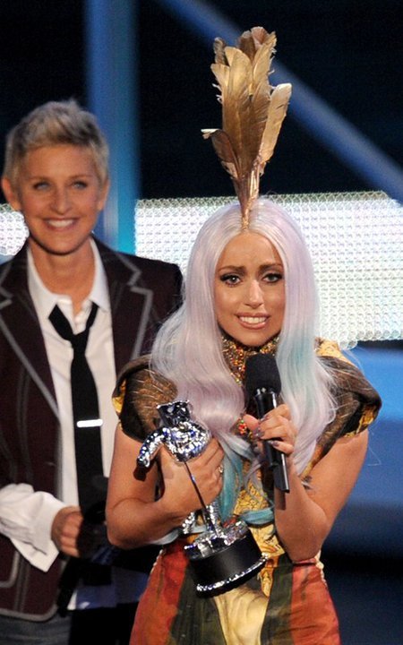 codywasbornthisway:  Lady Gaga, 2009-2011 VMA’s   oh gaga