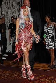 codywasbornthisway:  Lady Gaga, 2009-2011 VMA’s   oh gaga