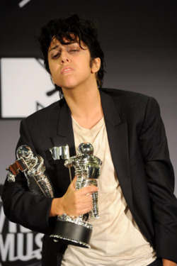 codywasbornthisway:  Lady Gaga, 2009-2011 VMA’s   oh gaga