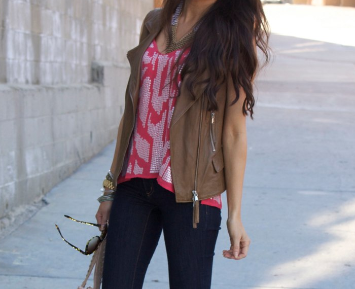 ciarabella:  Leather Vest by lipstickandruffles, on Blogger 