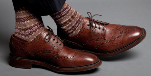 iqfashion:downeastandout: great combo Socks by Pantherella, brogues by Loake. 