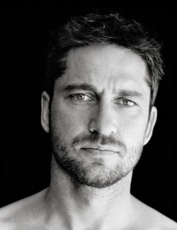 Gerard Butler  [ #gayporn #gay #porn #GerardButler #handsome ]