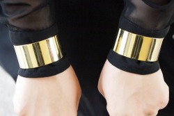 velvet cuffs