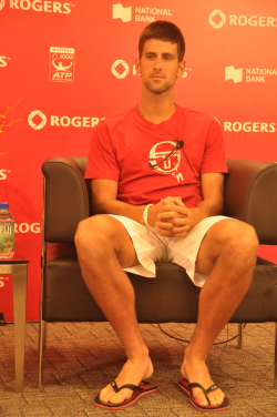 guyswithhotlegs:  Djokovic 