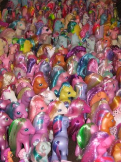 missharpersworld:  oh.my.god! PONIES!