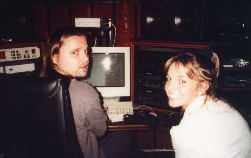 britneystans:
“ Britney with Max Martin making magic in the studio!
”