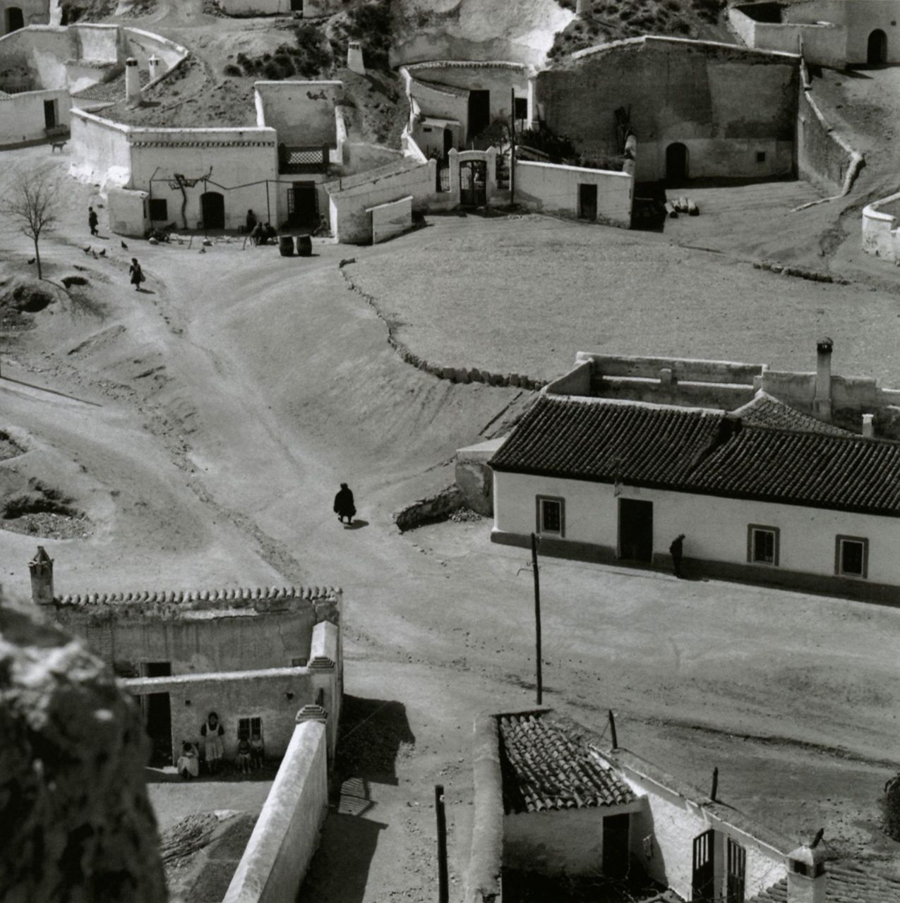 Jeanloup Sieff
Andalusia, 1957
From Jeanloup Sieff
Thanks to liquidnight