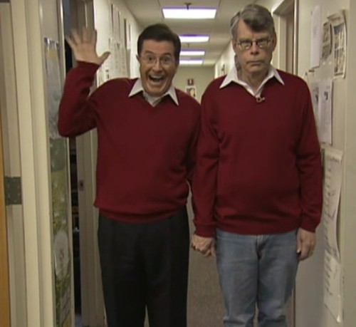 awesomepeoplehangingouttogether:  Stephen Colbert and Stephen King 
