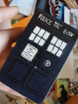 fuckyeahmoleskines:  My lovely calendar for 2012. Feel free to become friends with me: http://bibliotheksbewohnerin.tumblr.com/ #Doctor Who 