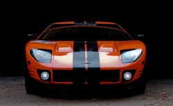 automotivated:  Ford GT (by ExoticCarFan)