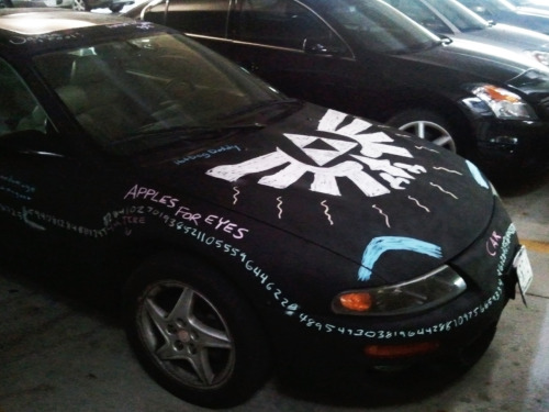 Chalk Car - Austin TX is full of geeks. A prime example of ATX geekery: A co-worker of mine has painted his Dodge Avenger with spray-on blackboard resurfacer. Dubbed, “Chalky”, if you find it parked down on 6th street, feel free to mark it up.
And...