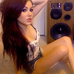 dawnmichelleee:  New icon. 