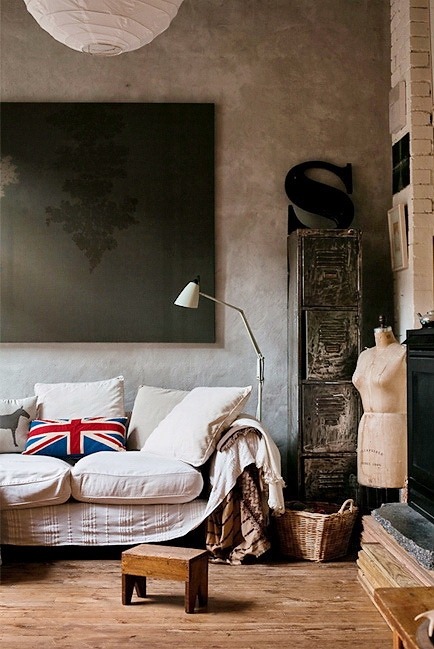 myidealhome:  industrial and vintage accents + union jack 