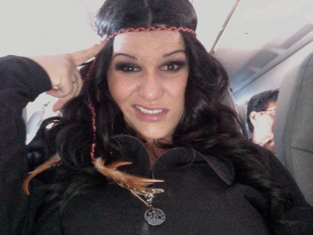 Sharing some of the pics of me o the plane on my way to NY&hellip;. Algunas fotos
