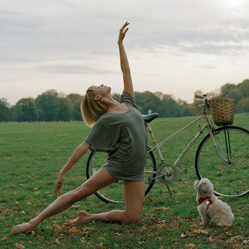 whatstheenpointe:  nice bike…cute dog…I’ll take the girl. let’s dance! Ballerina