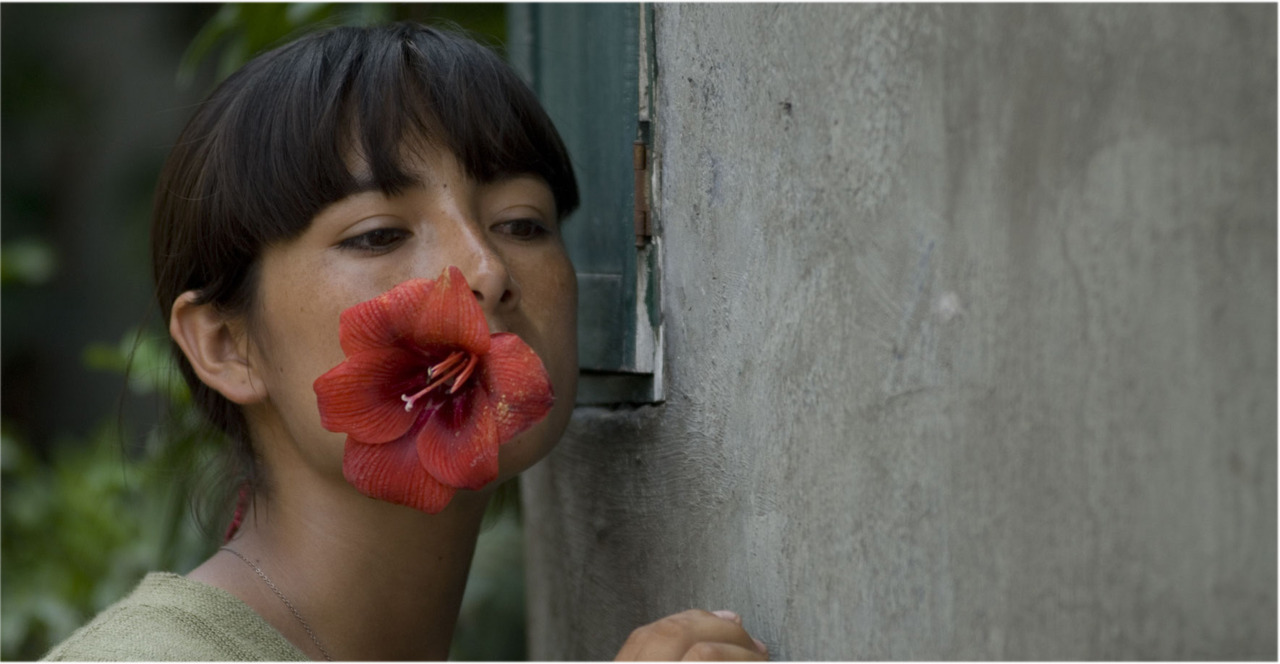 uptomyhips:  44. La teta asustada/ The Milk of Sorrow (Claudia Llosa, 2009) 