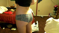 wannabenudist:  idc that i aint got a butt those are the most comfortable panties  