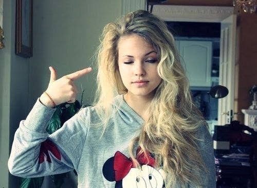 tatiialmeidaa:  O meu problema é que muitas vezes eu sou inocente demais e confio