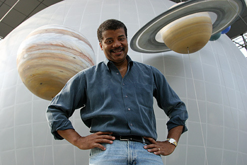 ghendel:This is Dr. Neil deGrasse Tyson. If you don’t know him, you should. He is my favorite living