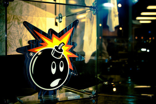 fuck-tht:  follow this blog for more dope shit! http://fuck-tht.tumblr.com/ 