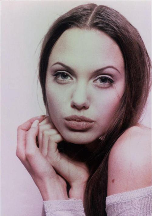  Angelina Jolie by Lionel DeLuy 