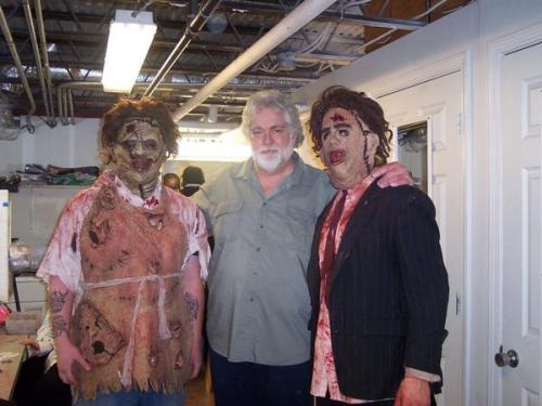 Horror Icon Gunnar Hansen (Leatherface original). I’m the creep on the right
