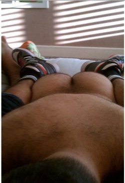 jockdays:  Hot studs, hung jocks, and thick cocks! http://jockdays.tumblr.com/