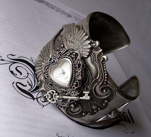 imaginaryenemy-:  slatios:  wallabri:  /grabbyhands  Goddamn, those are amazing 