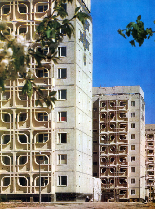 archiveofaffinities:S.Adylov, I.Koptelova and G.Korobovtsev, Blocks of Flats in Residential Area C 2