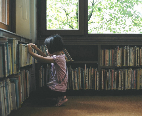 XXX pulgarcitajekah:  Library girl by syaraku photo