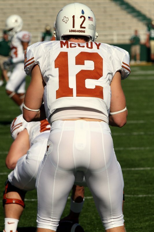 jockbdblog:  Visible jockstrap line 