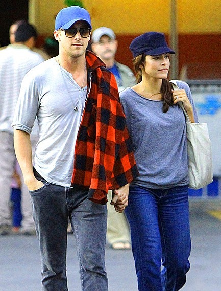 RUMOR: Ryan Gosling and Eva Mendes dating...