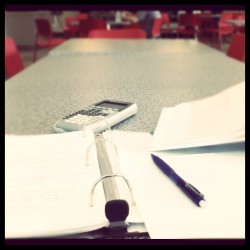 Sitting here lonely, waiting for Angelo and Nikki to finish class at 4. So we can visit Emanon (Taken with Instagram at Ventura College MCE Building)