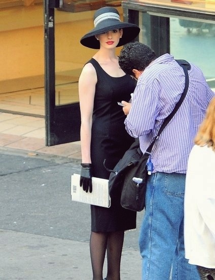 timdrakewayne:  Anne Hathaway as Selina Kyle on the set of The Dark Knight Rises