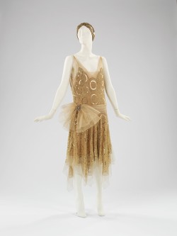 omgthatdress:  Jeanne Lanvin dress ca. 1923